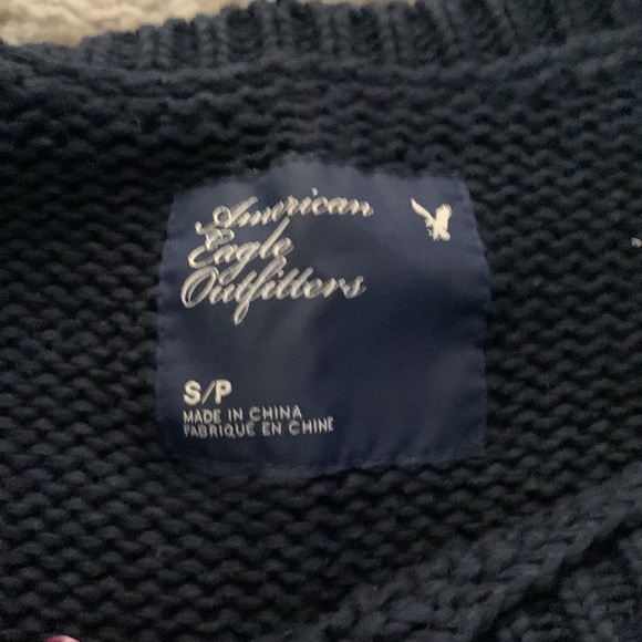 American eagle SMALL NWT blue stripe sweater - Picture 2 of 3